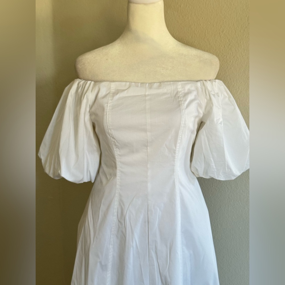 On 34th Women's Off-The-Shoulder Puff-Sleeve White Midi Dress - Picture 9 of 10